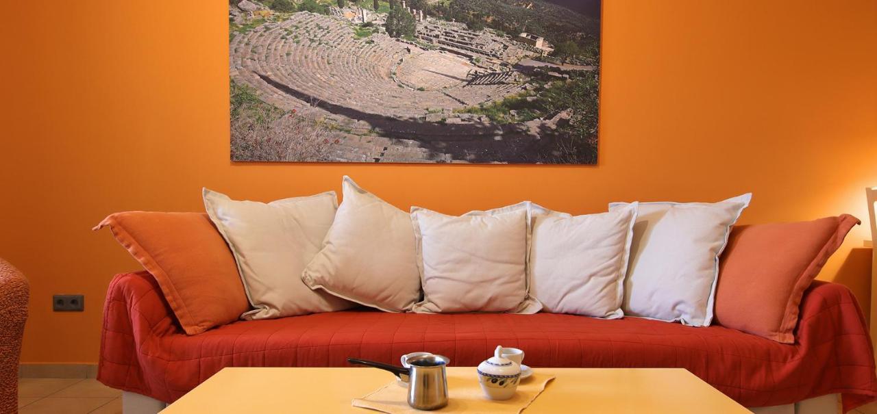 Oasis By The Sea Aparthotel Chiliadou  Bagian luar foto